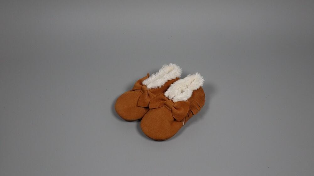 HONGTEYA Baby Moccasins with Fur Fleece Rubber Soles Warm Size 5